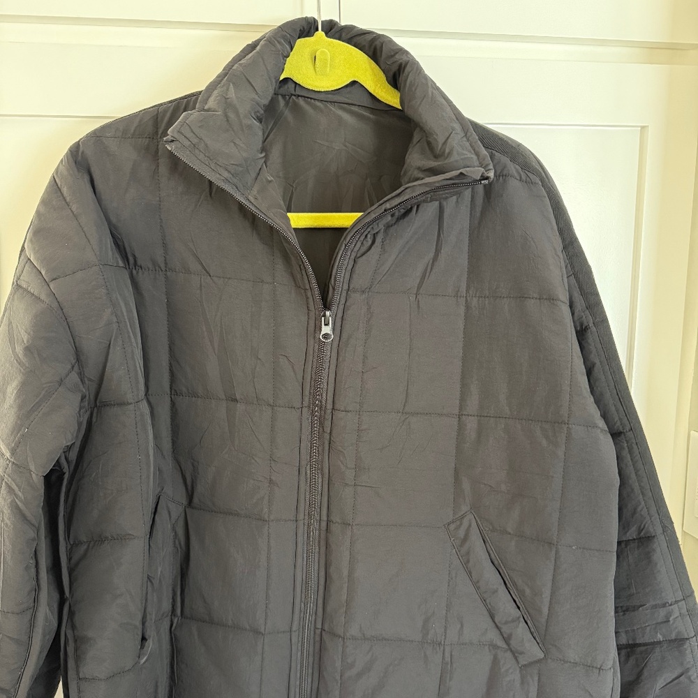 WOMENS BLACK NYLON QUILTED BARN JACKET SIZE LARGE